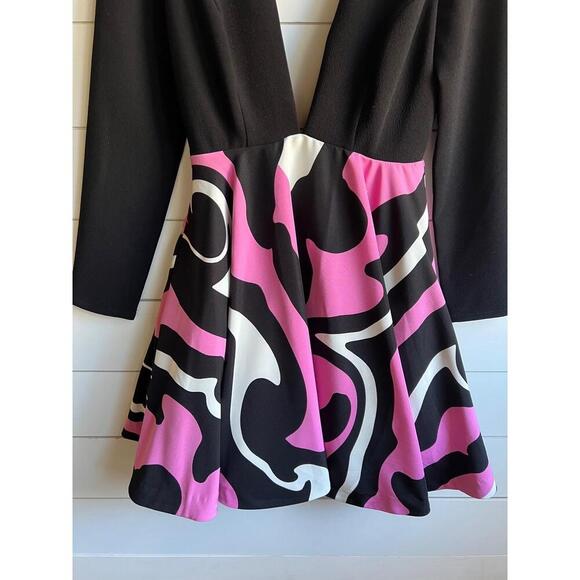 Rubber Ducky Inc. Black Pink Long Sleeve Plunge Neckline Dress Size Small USA - Picture 6 of 10
